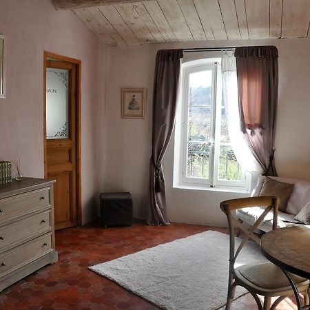 Le Mas En Provence Bed & Breakfast Entrechaux Bagian luar foto