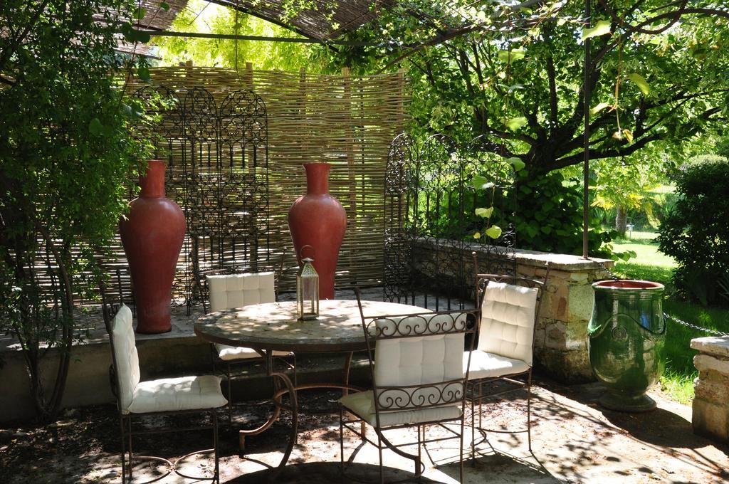Le Mas En Provence Bed & Breakfast Entrechaux Bagian luar foto
