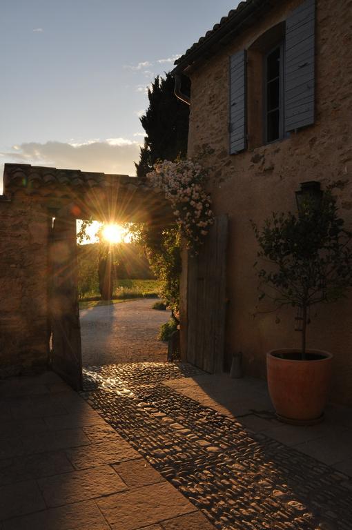 Le Mas En Provence Bed & Breakfast Entrechaux Bagian luar foto