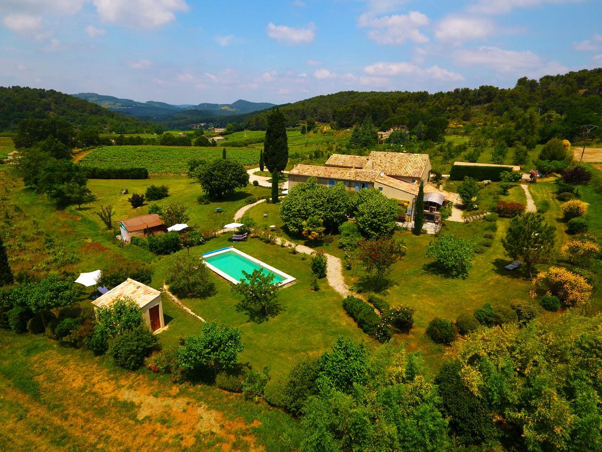 Le Mas En Provence Bed & Breakfast Entrechaux Bagian luar foto