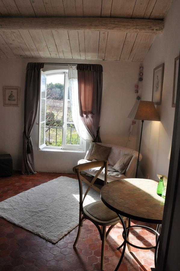 Le Mas En Provence Bed & Breakfast Entrechaux Bagian luar foto